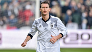 Лихтщайнер остава в 