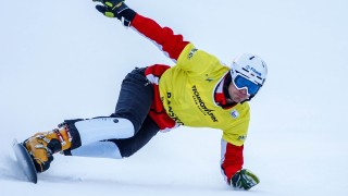 Радо Янков отпадна на четвъртфинал в паралелния слалом в Баное