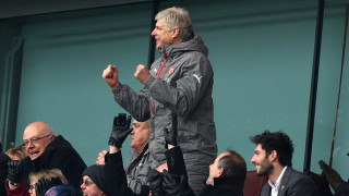 Гол с ръка и дузпа донесоха трите точки на 