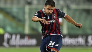 Тонев влезе като резерва при четвърта поредна загуба на 