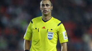 Чешки съдия за реванша между 