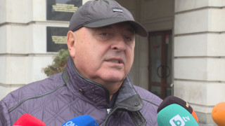 Венци Стефанов за кандидатурата на Любо Пенев: Да си гледа треньорството, има дългове към банки