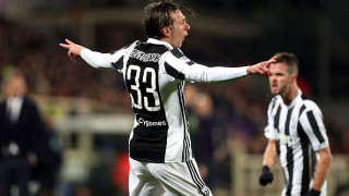 Бернардески разплака Флоренция в скандален мач между 