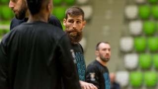 България пропиля 16 точки аванс и отстъпи пред Чехия 