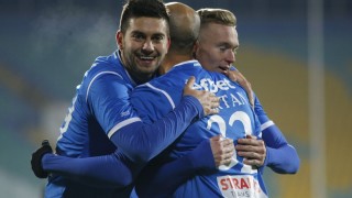 Станислав Костов с дебютни голове при разгром на 