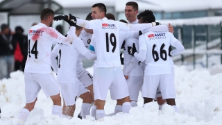 Отложиха междинния кръг в първенството заради снега