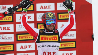 Марсел Хиршер изравни Стенмарк с трета световна титла в слалома