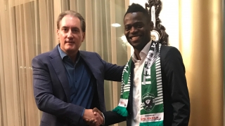 Конгоански национал от Израел подписа с 