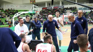 България понесе втората си най-унизителна загуба за последните 17 години (ГАЛЕРИЯ)