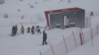 Организаторите от Банско: Вече никой не кара на естествен сняг (ВИДЕО)