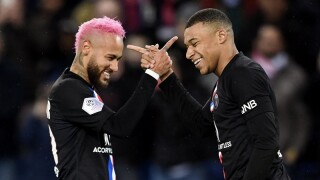 ПСЖ ще играе мачовете си от Шампионската лига извън Франция