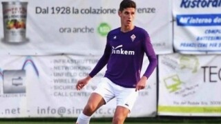 Капитанът на юношеския ни национален отбор блести за 