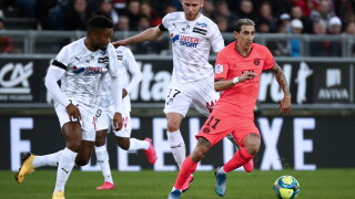 ПСЖ бе на прага на загубата, докосна победата и си тръгна с точка от паметен мач в 