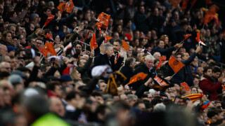 Испански фенове се оплакват от коронавирус след мач в Италия