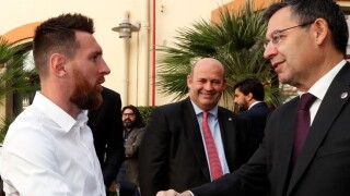 Кой издаде договора на Меси? Бартомеу отрича да е замесен