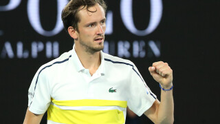 Медведев срещу Джокович в първия си финал в Мелбърн