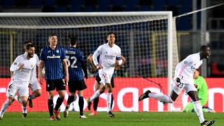 Неочакван герой за 