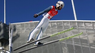 Зографски преодоля квалификацията на световното по ски полети