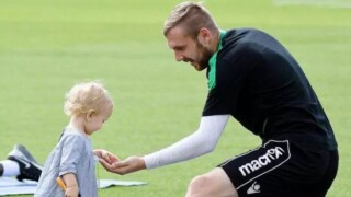 Дъщерята на Козмин Моци впечатли с песен за Васил Левски (ВИДЕО)