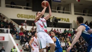 Баскетболните национали с първа победа в световните квалификации