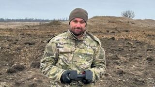 Бивш №13 в тениса хвърля бомби с дрон в Украйна (ВИДЕО)