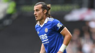 Турски национал: Крадат одеяла и ги продават пет пъти по-скъпо