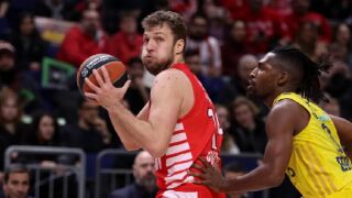 Везенков с пети приз за MVP на кръга в Евролигата (ВИДЕО) 