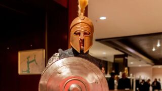 Треньор стана римски гладиатор и обра точките (ВИДЕО)