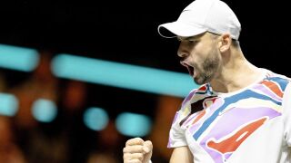 Григор Димитров е на четвъртфинал в Марсилия