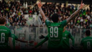 Лудогорец обърна Черно море в битката за върха