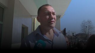 Пулев: При децата няма интриги. Зареждат ме с любов