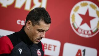 Томаш в Септември