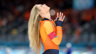 Олимпийска шампионка си показа бельото за $1 милион