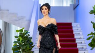 Какво издава строгият поглед на Пламена - защитен механизъм или ледена кралица? (ВИДЕО)