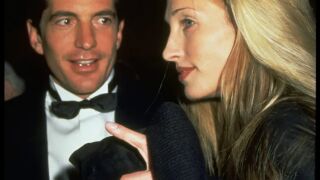 Годежният пръстен на Каролин Бесет-Кенеди: Мистерията, за която светът още говори (СНИМКИ)