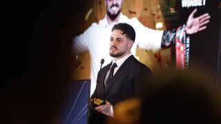 Карлос Насар след наградата: Правя всичко възможно да остана в България!