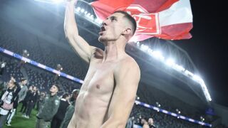 Евакуират български футболист от Израел. Спортът в страната спря! 