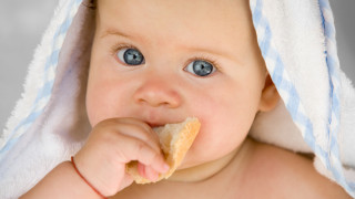 Кърмете до 4 месеца?