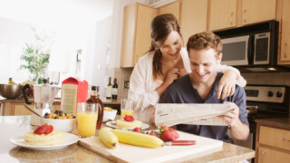 Обилната закуска редуцира калориите през деня? Мит!