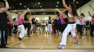 Да потанцуваме! На зумба парти