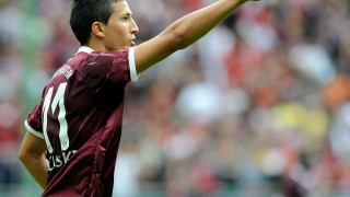 Мицански с жълт картон при загуба на Карлсруе 