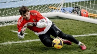 Касияс подобри рекорд на Ван дер Саар