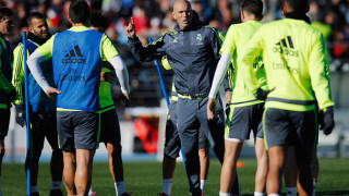 Хиляди фенове изгледаха първата тренировка на Зидан (ВИДЕО)