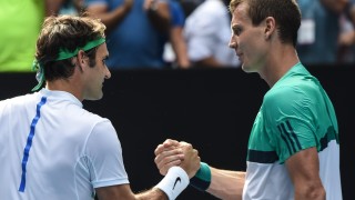 Лош ден за съдиите на мача Федерер- Бердих (ВИДЕО)