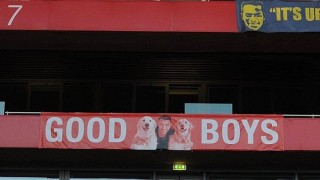 Атом и Хъмбър надъхват Алексис Санчес на 