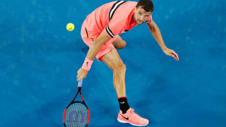 Гришо на корта в ранни зори в петък 