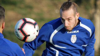 Стивън Петков дебютира в Португалия с равенство (ВИДЕО)