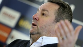 Славиша Стоянович: Обичам 