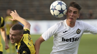 Официално: Андреа Христов е футболист на 