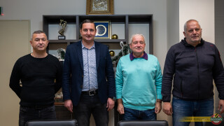 Ферарио Спасов преподписа с 